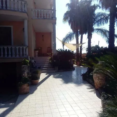 Ines - Depandance Apartment *